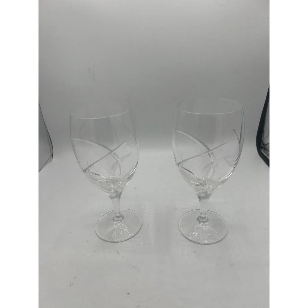 Villeroy & Boch Foglia Crystal Wine Goblets Set of 2 Frosted Leaf Cut Glass EUC